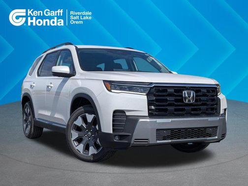 Platinum White Pearl 2026 Honda Pilot Elite