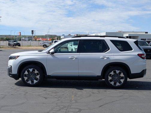 Platinum White Pearl 2026 Honda Pilot Elite