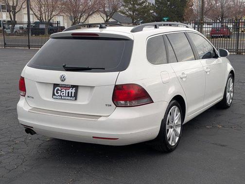 2013 Volkswagen Jetta SportWagen TDI