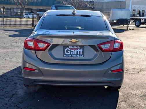 2017 Chevrolet Cruze LT