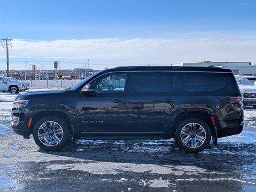 2023 Jeep Wagoneer Series II 4x4