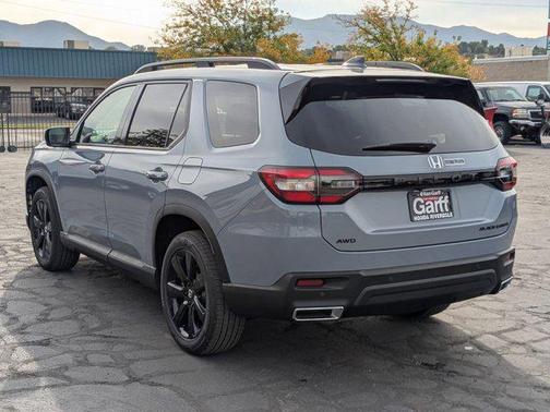2025 Honda Pilot Black Edition