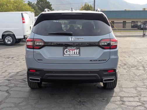 2025 Honda Pilot Black Edition