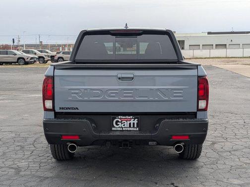 Sonic Gray Pearl 2026 Honda Ridgeline Black