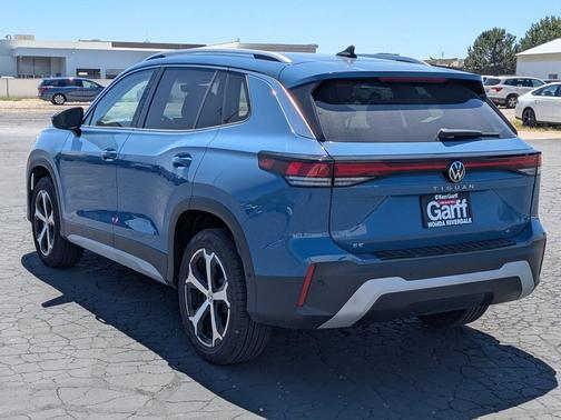 Monterey Blue Pearl 2025 Volkswagen Tiguan 2.0T SE 4MOTION