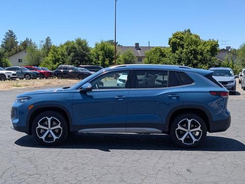 Monterey Blue Pearl 2025 Volkswagen Tiguan 2.0T SE 4MOTION