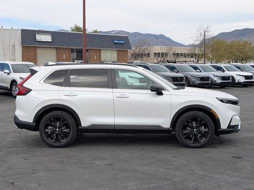 2025 Honda CR-V Hybrid Sport Touring