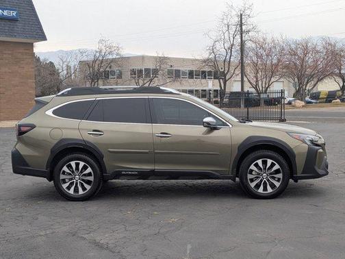 2024 Subaru Outback Touring XT