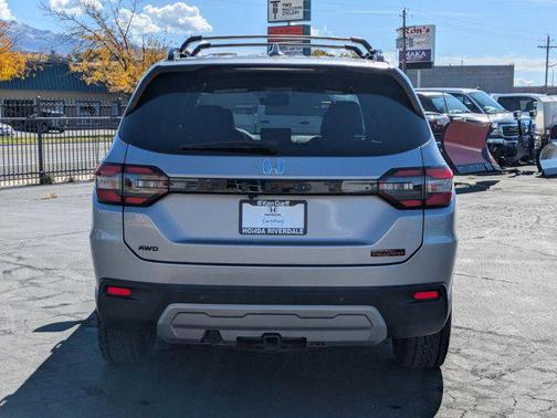2025 Honda Pilot TrailSport