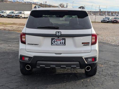 2023 Honda Passport AWD TrailSport
