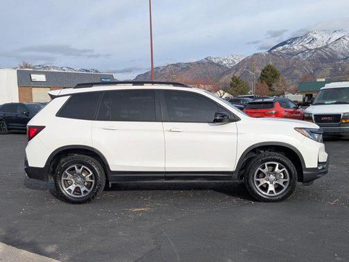 2023 Honda Passport AWD TrailSport