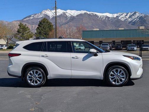 2020 Toyota Highlander Limited