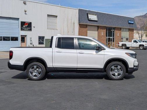 2025 Honda Ridgeline TrailSport