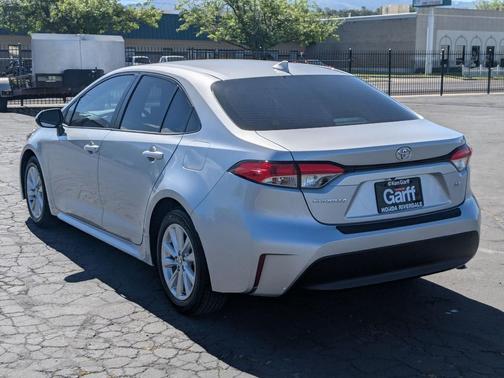 Classic Silver Metallic 2023 Toyota Corolla LE