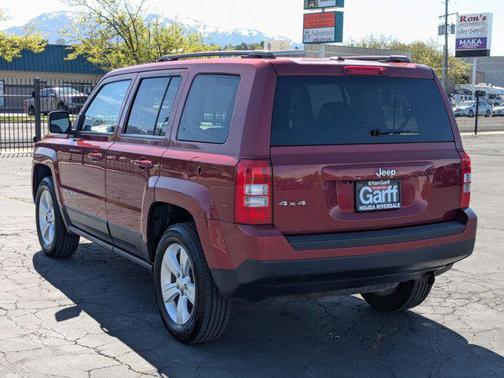 Deep Cherry Red Crystal Pearlcoat 2016 Jeep Patriot Sport