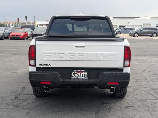 Platinum White Pearl 2026 Honda Ridgeline Black