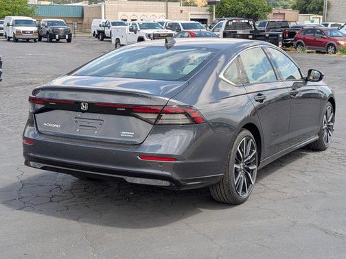 2025 Honda Accord Hybrid Touring