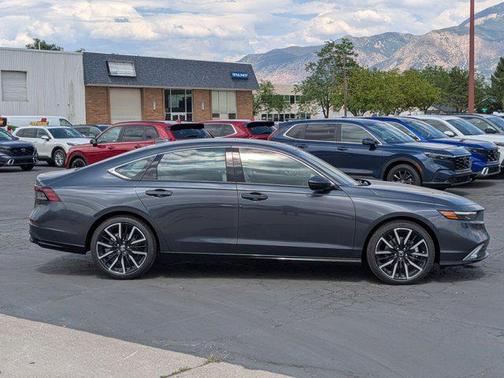 2025 Honda Accord Hybrid Touring