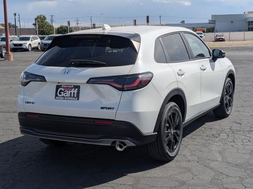 Platinum White Pearl 2027 Honda HR-V Sport AWD