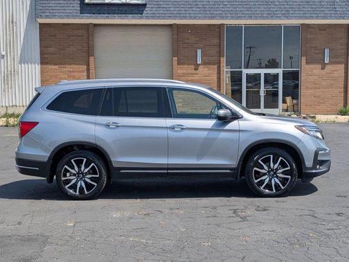 2020 Honda Pilot AWD Elite