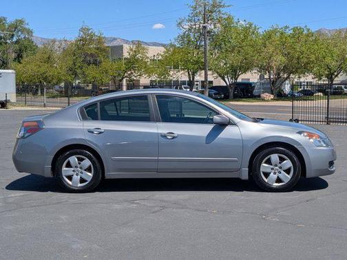 Radiant Silver Metallic 2007 Nissan Altima 2.5 S