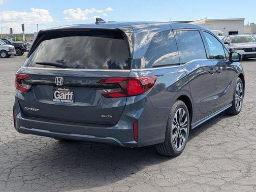 Smoke Blue Pearl 2026 Honda Odyssey Elite