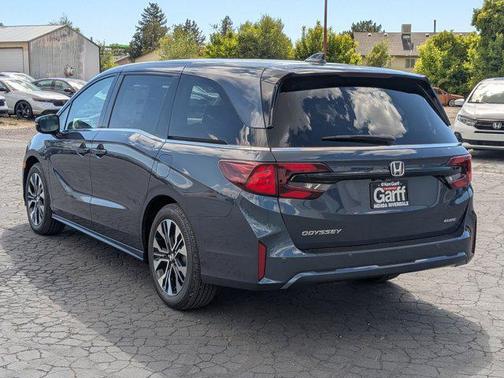 Smoke Blue Pearl 2026 Honda Odyssey Elite