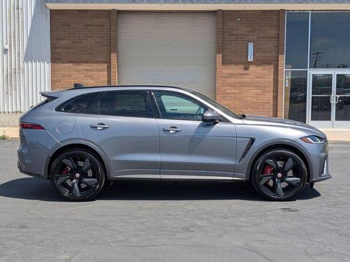 2021 Jaguar F-PACE SVR P550 AWD Automatic