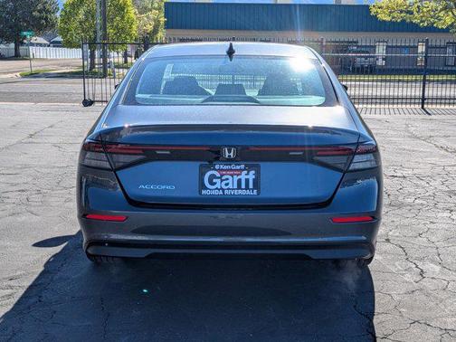 Meteorite Gray Metallic 2026 Honda Accord SE