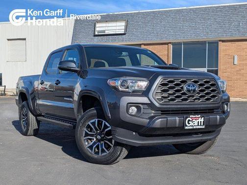 2020 Toyota Tacoma TRD Sport
