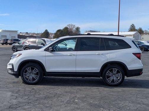2022 Honda Pilot AWD Sport