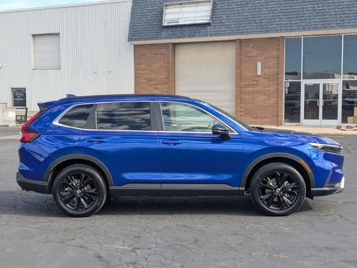 ? 2024 Honda CR-V Hybrid Sport Touring AWD