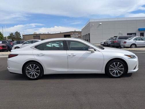 White Pearl 2020 Lexus ES 350 Base
