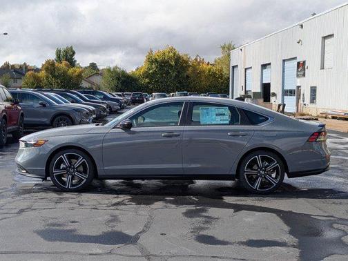 2025 Honda Accord Hybrid Base