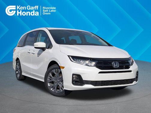 Platinum White 2026 Honda Odyssey Touring