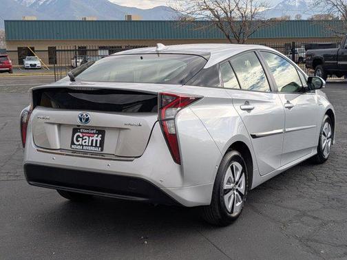 2017 Toyota Prius Two