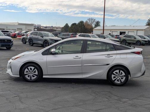 2017 Toyota Prius Two