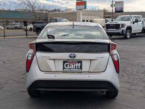 2017 Toyota Prius Two