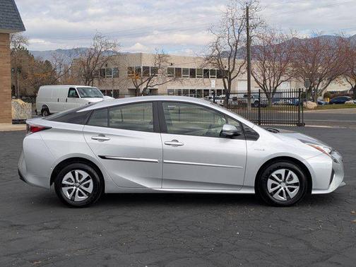 2017 Toyota Prius Two