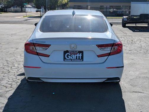 Platinum White Pearl 2019 Honda Accord EX-L