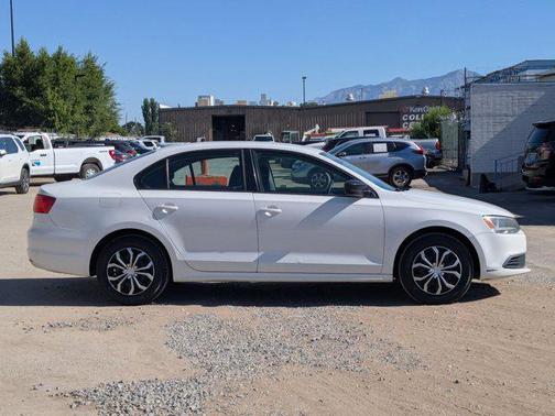 2014 Volkswagen Jetta Man S