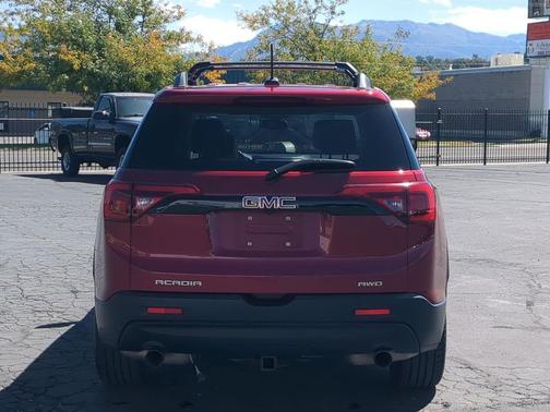 Red Quartz Tintcoat 2019 GMC Acadia SLT-1