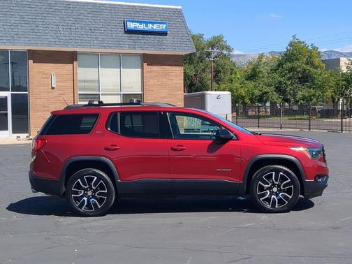 Red Quartz Tintcoat 2019 GMC Acadia SLT-1