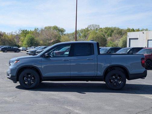 Sonic Gray Pearl 2026 Honda Ridgeline Black