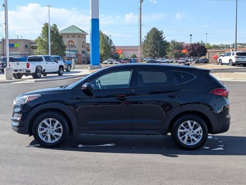 Black Noir Pearl 2019 Hyundai TUCSON Value