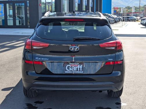 Black Noir Pearl 2019 Hyundai TUCSON Value