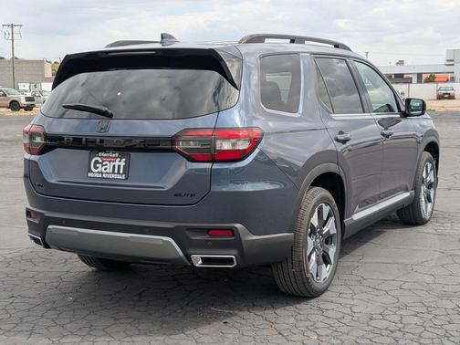 Smoke Blue Pearl 2026 Honda Pilot Elite