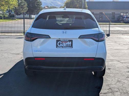 2026 Honda HR-V LX