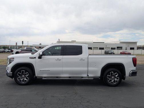 Summit White 2025 GMC Sierra 1500 SLT