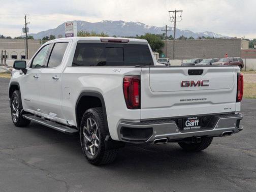 Summit White 2025 GMC Sierra 1500 SLT